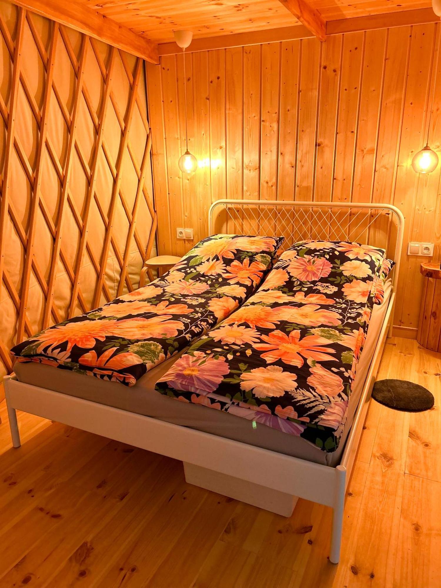 Forglamp Hotel Bydgoszcz Eksteriør billede