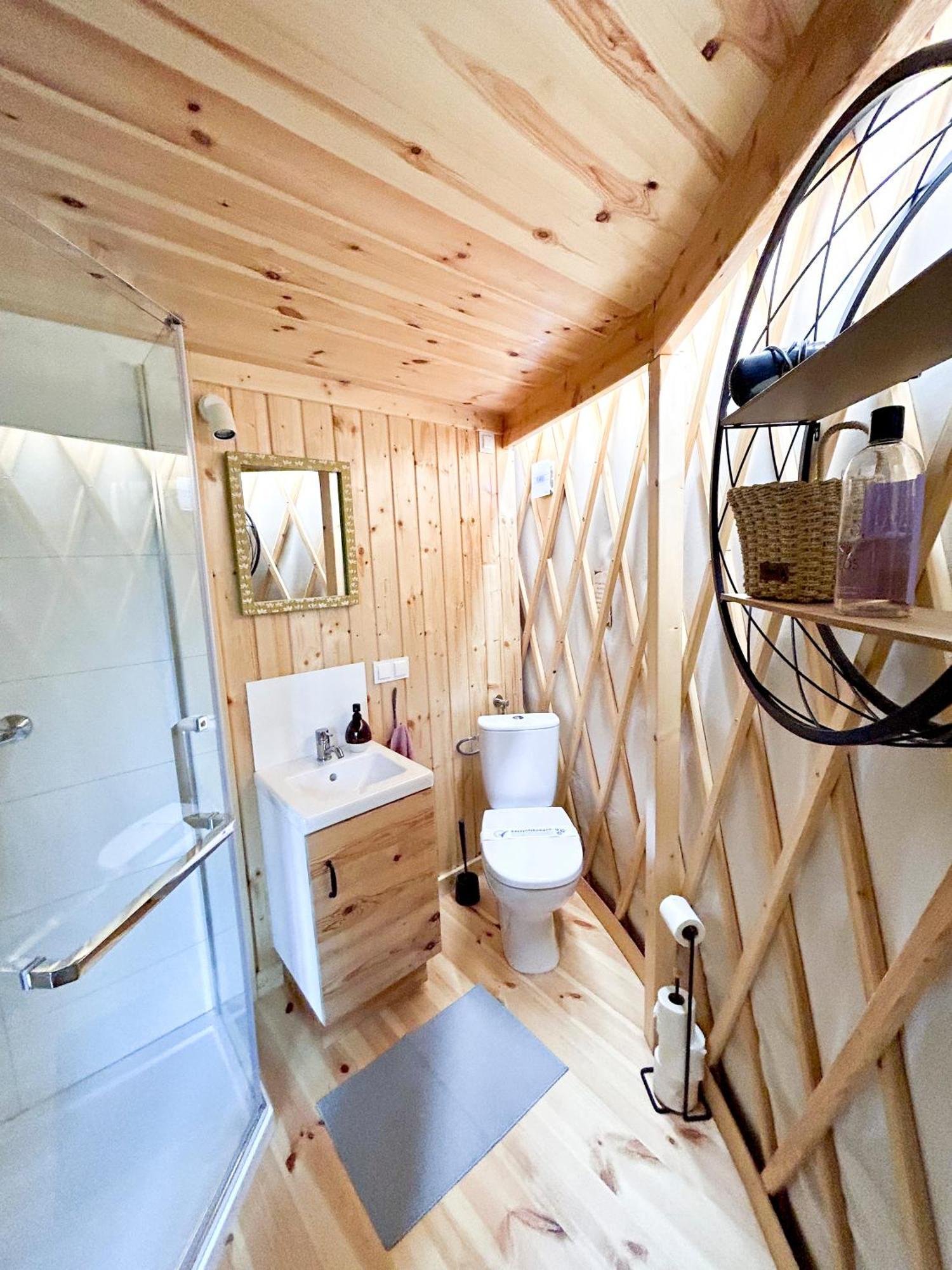Forglamp Hotel Bydgoszcz Eksteriør billede